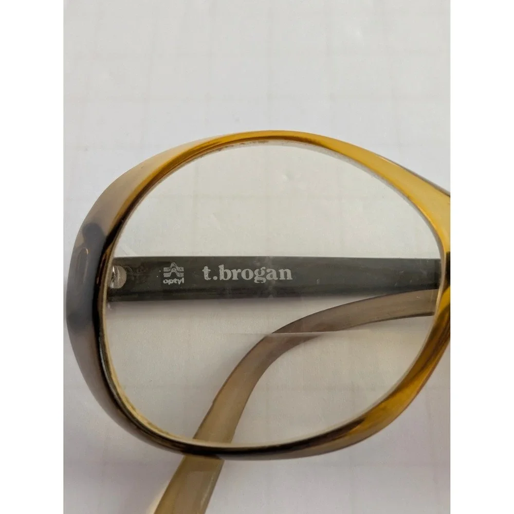 T. Brogan Optyl 8730-20 VTG Round Eyeglass Frame Amber Tortoise Germany 56-16